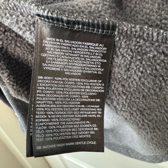 The North Face Textured Cap Rock Quarter Zip Pullover - Picture 5 of 7